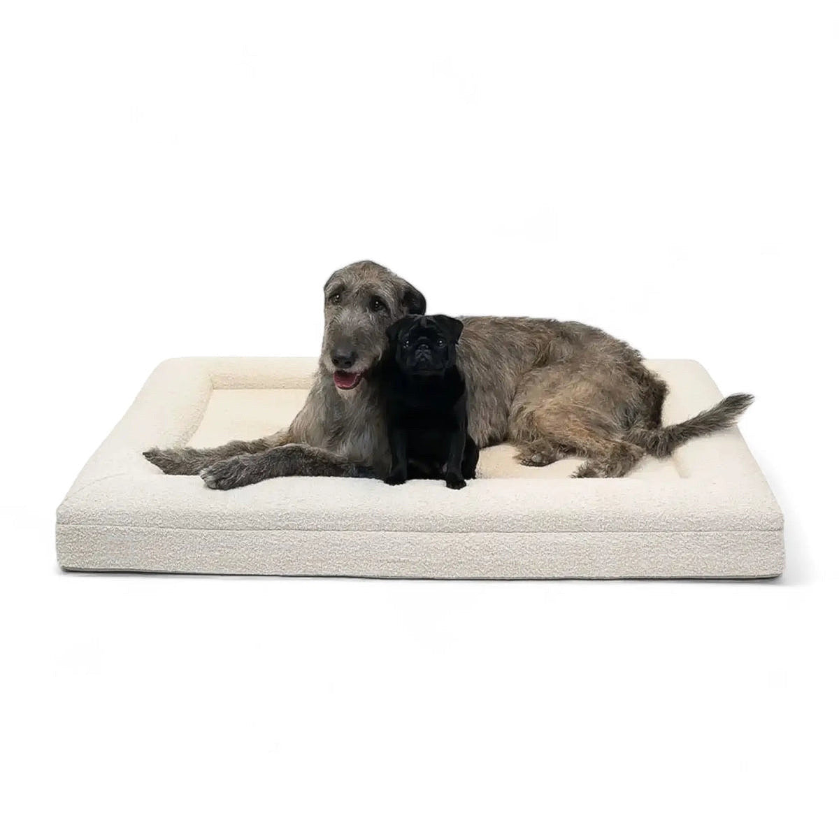 KLEINES LUXUS-BOUCLÉ ORTHOPÄDISCHES PEPPY PLUSH HUNDEBETT (WOLKE)